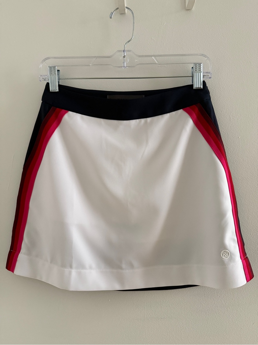 G/FORE 4-Way Stretch Womens Golf Tennis Skort White Navy Pink Stripes Size 0